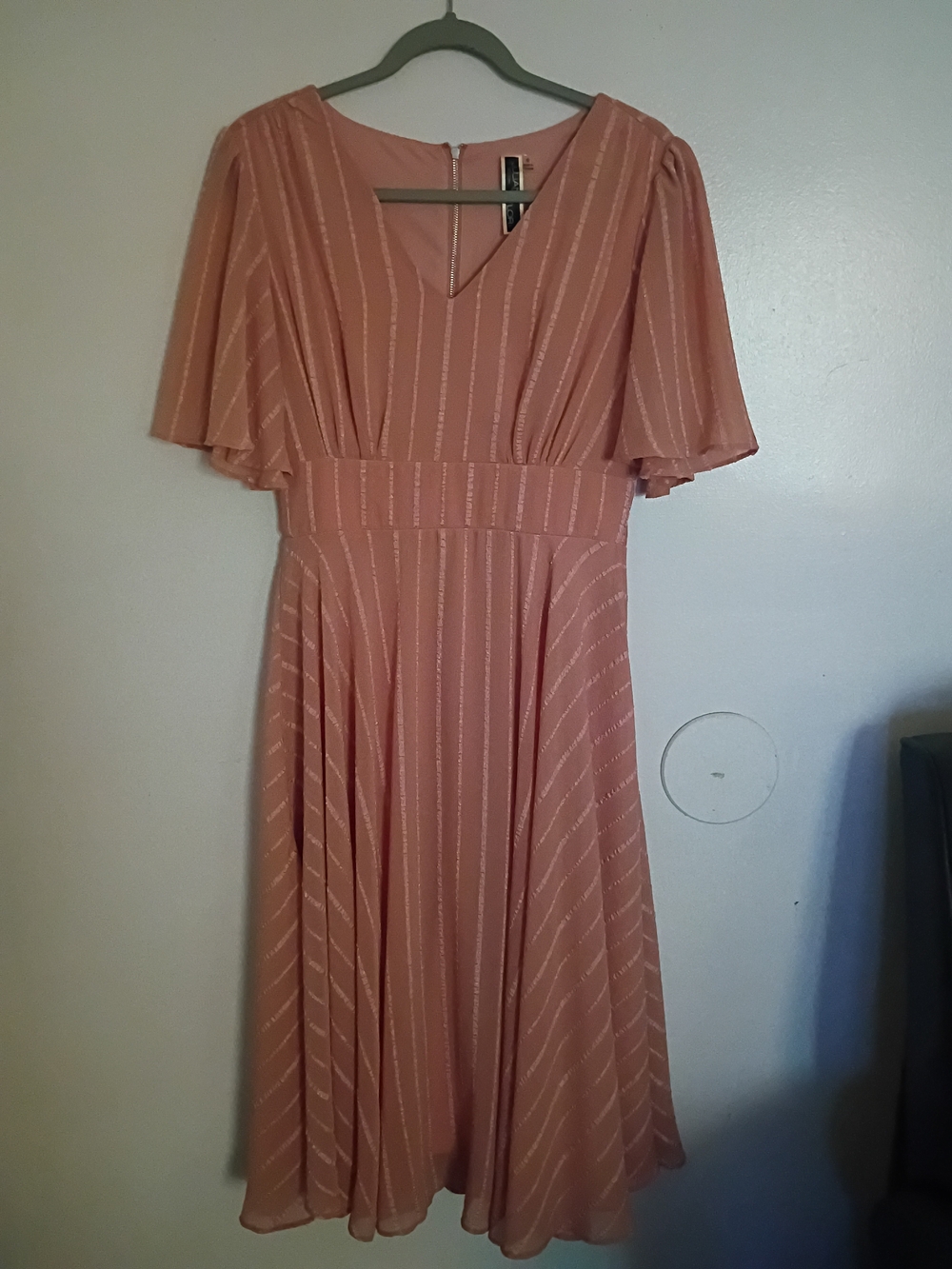 Julian Taylor Dusty Rose Stripe V-Neck Flutter Midi Dress Sz 6